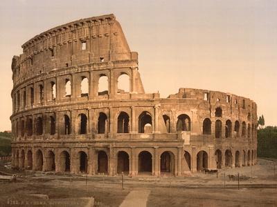 exterior-of-the-coliseum-rome-