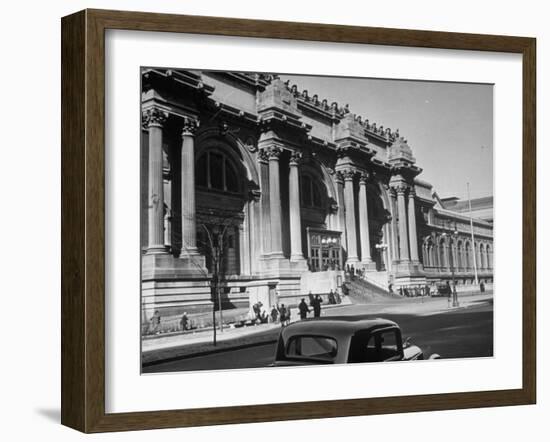 Exterior of the Metropolitan Museum of Art-Alfred Eisenstaedt-Framed Photographic Print