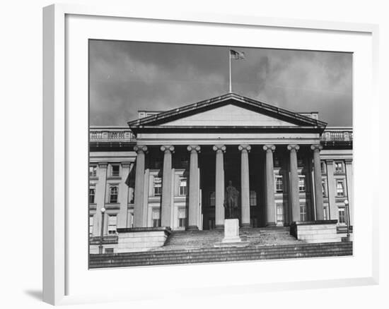 Exterior of the US Treasury Building-Carl Mydans-Framed Premium Photographic Print