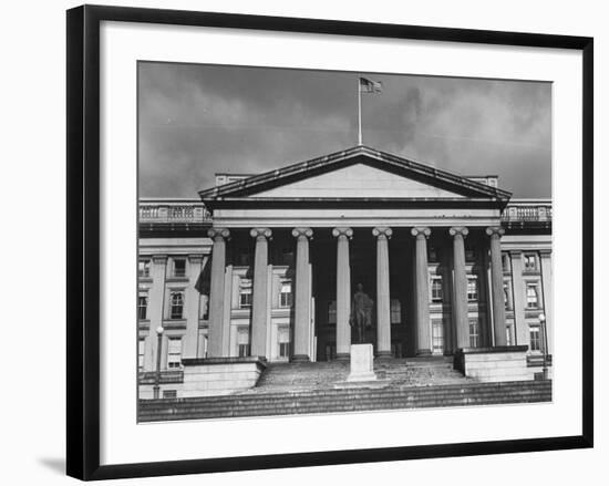 Exterior of the US Treasury Building-Carl Mydans-Framed Premium Photographic Print