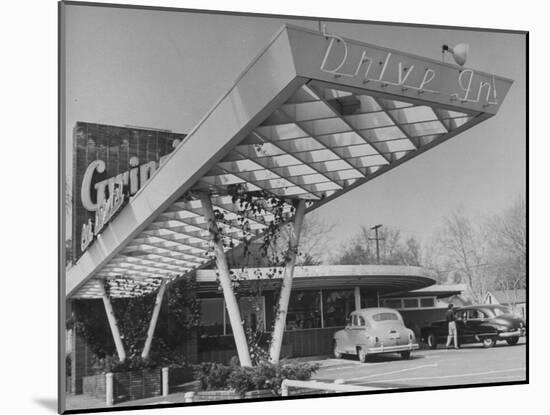 Exterior View of a Drive in Restaurant-Loomis Dean-Mounted Photographic Print