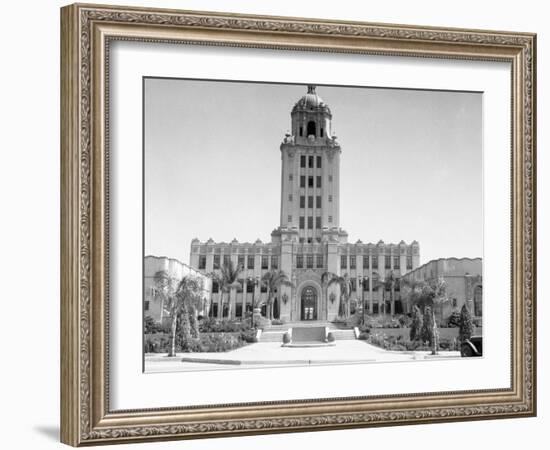 Exterior View of Beverly Hills City Hall-null-Framed Photographic Print