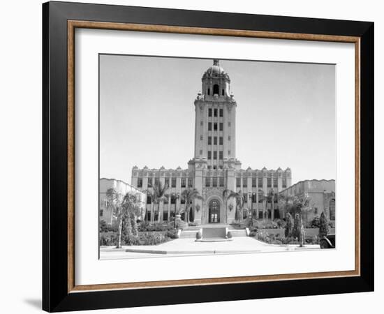 Exterior View of Beverly Hills City Hall-null-Framed Photographic Print