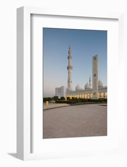 Exterior view of Sheikh Zayed Grand Mosque, Abu Dhabi, UAE-null-Framed Photographic Print