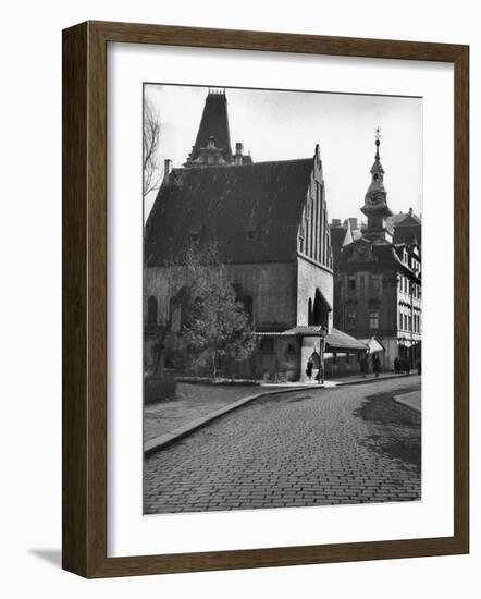 Exterior View of the Old-New Synagogue, Built in the 13th Century-Alfred Eisenstaedt-Framed Photographic Print