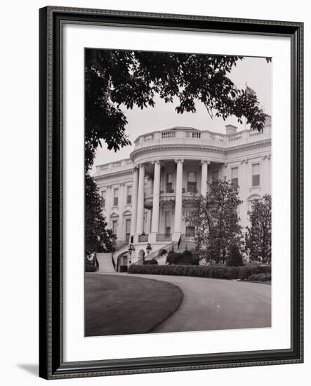 Exterior View of the White House-null-Framed Photographic Print