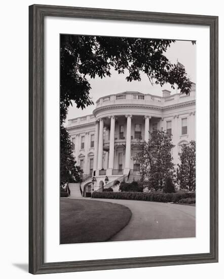 Exterior View of the White House-null-Framed Photographic Print