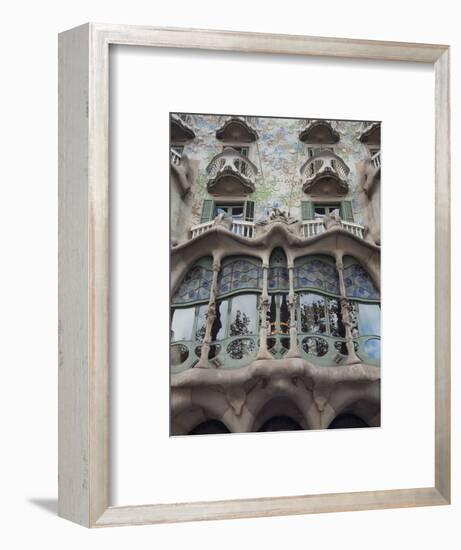 Facade of Casa Batllo by Gaudi, UNESCO World Heritage Site, Passeig de Gracia, Barcelona, Spain-Nico Tondini-Framed Photographic Print