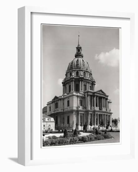 Facade of the Church of St. Louis, Dome Des Invalides, 1679-1706-Jules Hardouin Mansart-Framed Giclee Print