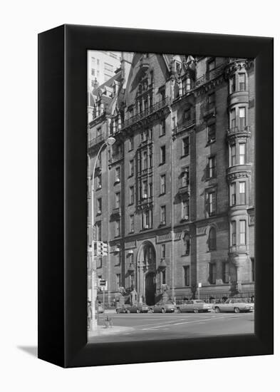 Facade of the Dakota-GE Kidder Smith-Framed Premier Image Canvas