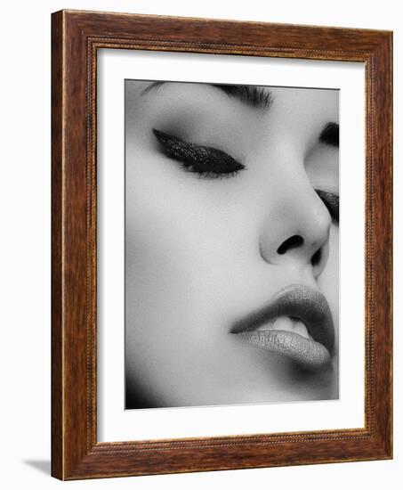 Face 1-Design Fabrikken-Framed Photographic Print