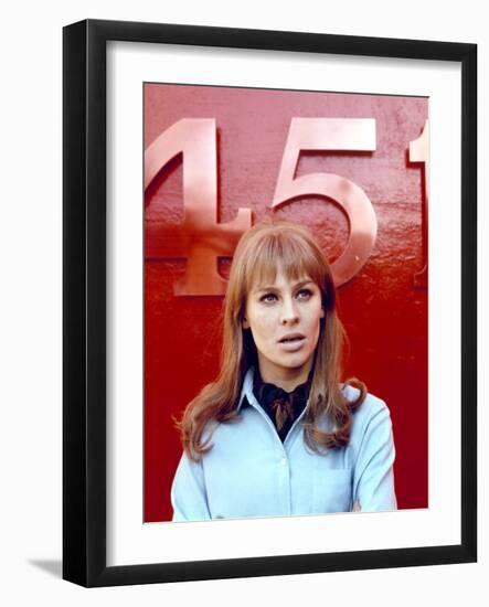 FAHRENHEIT 451, 1966 directed by FRANCOIS TRUFFAUT Julie Christie (photo)-null-Framed Photo