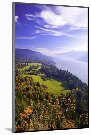 Fall Colors Add Beauty to Cape Horn, Columbia River Gorge National Scenic Area, Washington State-Craig Tuttle-Mounted Photographic Print