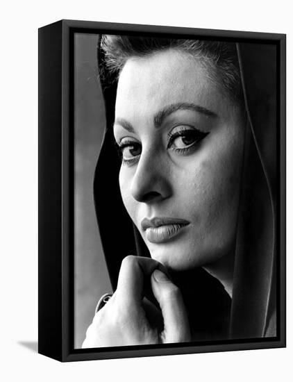 Fall of the Roman Empire, Sophia Loren, 1964-null-Framed Stretched Canvas
