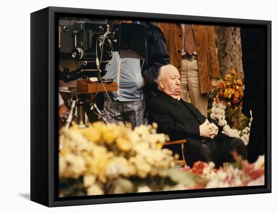FAMILY PLOT, 1976 directed by ALFRED HITCHCOCK On the set, Alfred Hitchcock, director (photo)-null-Framed Stretched Canvas