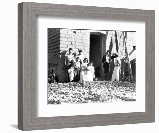 Family with Corn, State of Veracruz, Mexico, 1927-Tina Modotti-Framed Photographic Print