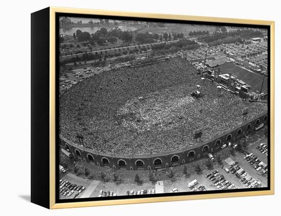 Fans Jam Philadelphia's Jfk Stadium During the Live Aid Concert-null-Framed Premier Image Canvas