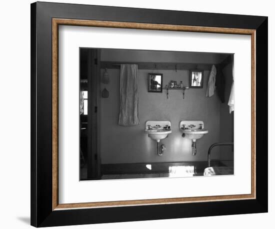 Farmhouse Washroom, 1936-Russell Lee-Framed Photographic Print