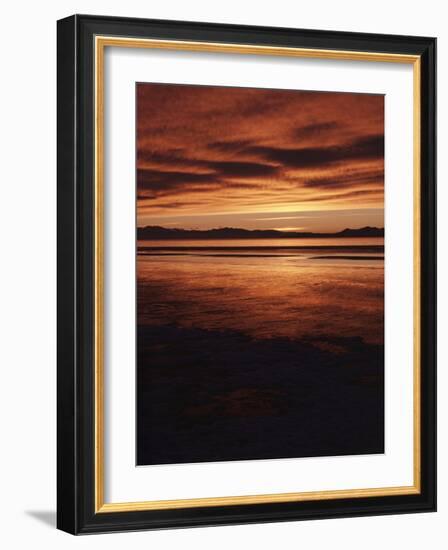 Farmington Bay, Great Salt Lake, Antelope Island, Stansbury Island, Great Basin, Utah, USA-Scott T. Smith-Framed Photographic Print