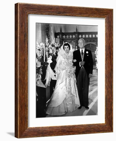 FATHER OF THE BRIDE, 1950 directed by VINCENTE MINNELLI Elizabeth Taylor / Spencer Tracy (b/w photo-null-Framed Photo