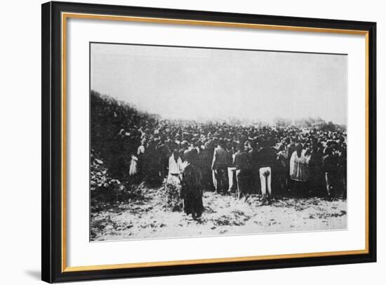 Fatima Crowd-null-Framed Photographic Print