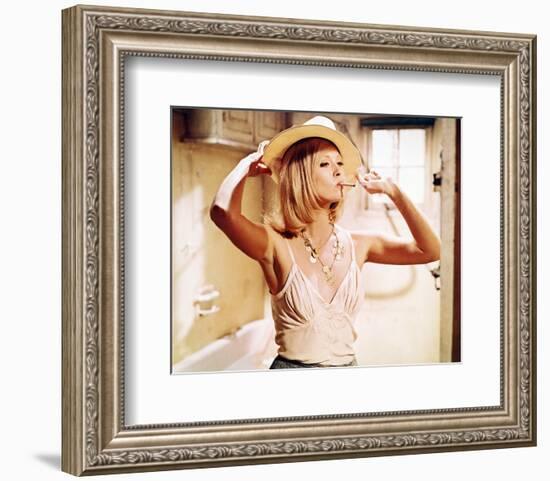 Faye Dunaway - Bonnie and Clyde-null-Framed Photo