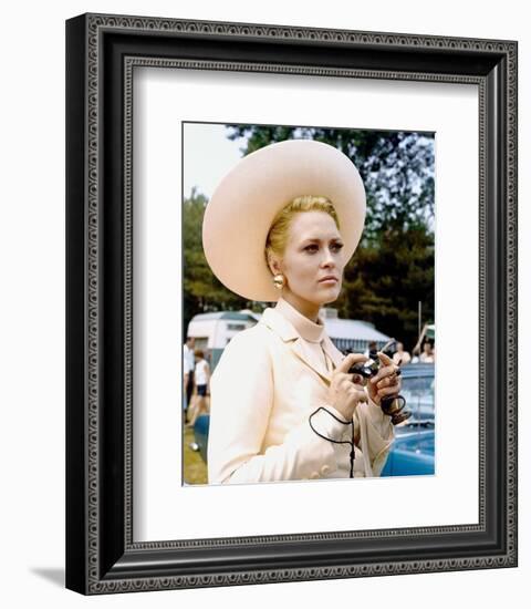 Faye Dunaway - The Thomas Crown Affair-null-Framed Photo