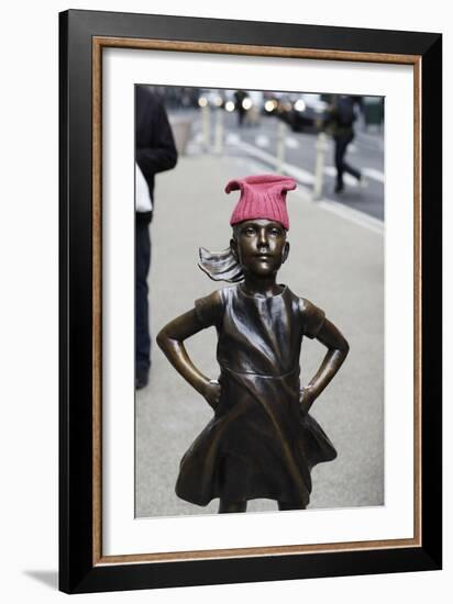 Fearless Girl Wall Street-null-Framed Premium Photographic Print