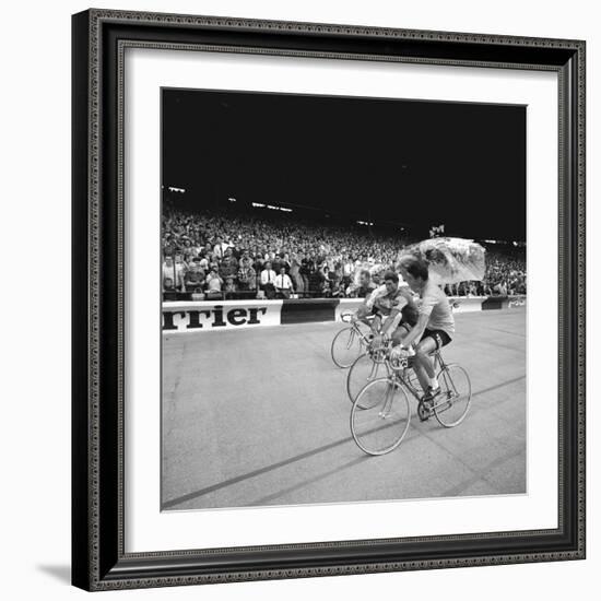 Felice Gimondi, Raymond Poulidor and Gianni Motta are Celebrated at the End of the Tour De France-Mario de Biasi-Framed Giclee Print