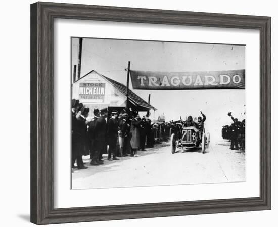 Felice Nazzaro in a Fiat Winning the Targo Florio Race, Sicily, 1907-null-Framed Photographic Print