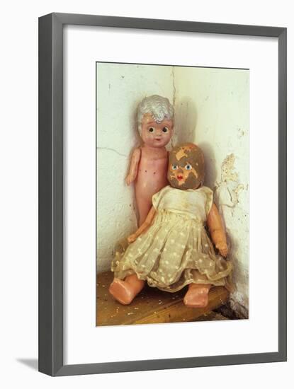 Female Dolls-Den Reader-Framed Premium Photographic Print