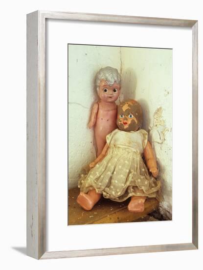 Female Dolls-Den Reader-Framed Premium Photographic Print