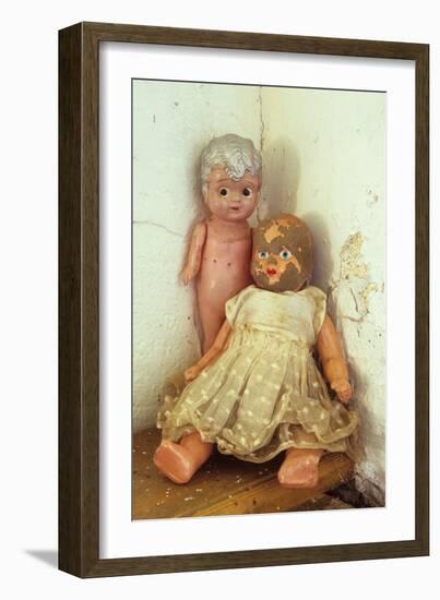 Female Dolls-Den Reader-Framed Photographic Print