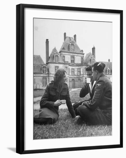 Female Dutch Corporal, French Sailor and British Soldier Having a Picnic-null-Framed Photographic Print