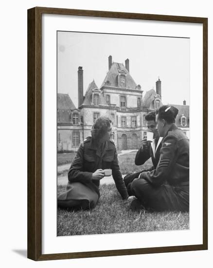 Female Dutch Corporal, French Sailor and British Soldier Having a Picnic-null-Framed Photographic Print