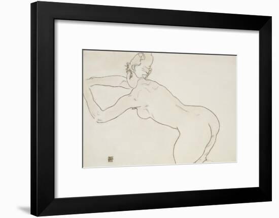 Female Nude Kneeling and Bending Forward to the Left, 1918-Egon Schiele-Framed Giclee Print