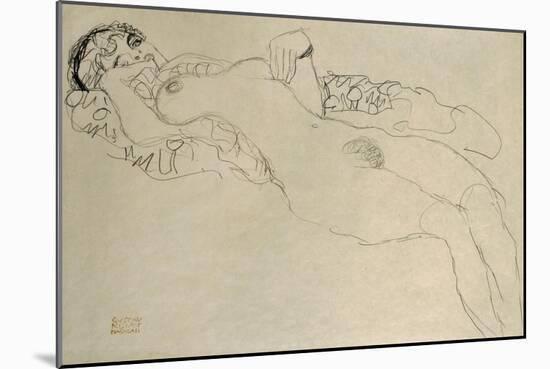 Female Nude Turned Left, 1914/15-Gustav Klimt-Mounted Giclee Print