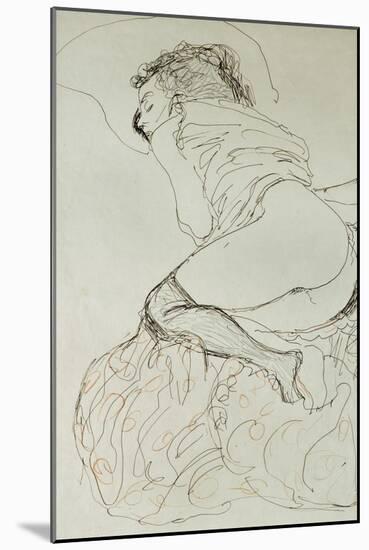 Female Nude, Turned to the Left, 1912-13-Gustav Klimt-Mounted Giclee Print