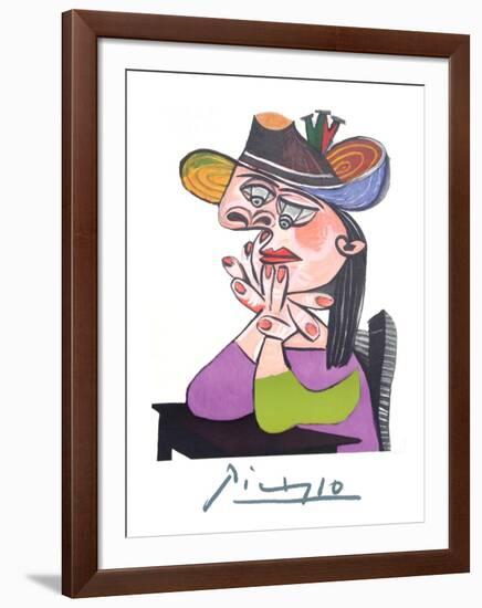 Femme Accoudee En Robe Mauve Et an Drapeau-Pablo Picasso-Framed Collectable Print