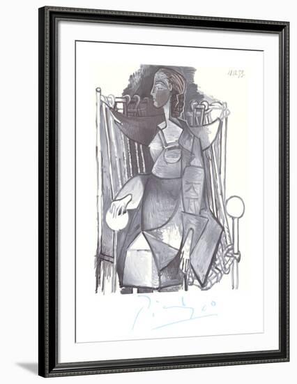 Femme Assise Dans un Fauteuil Tresse-Pablo Picasso-Framed Collectable Print