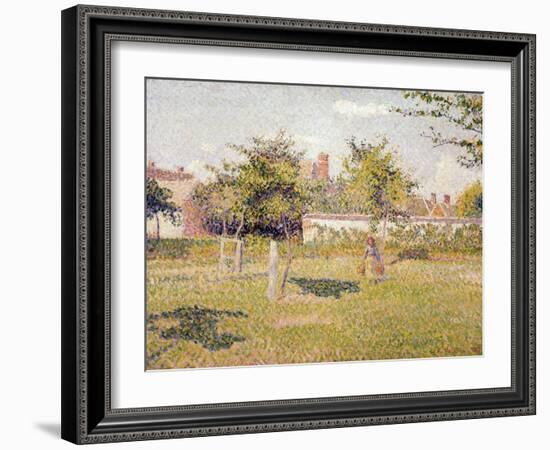 Femme dans un clos, soleil de printemps dans le pré à Eragny-Camille Pissarro-Framed Giclee Print