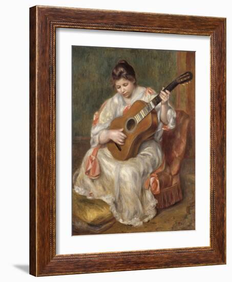 Femme jouant de la guitare-Pierre-Auguste Renoir-Framed Giclee Print