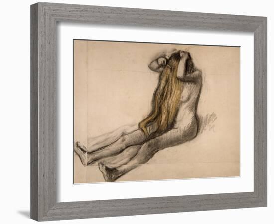 Femme nue, assise par terre, se peignant-Edgar Degas-Framed Giclee Print