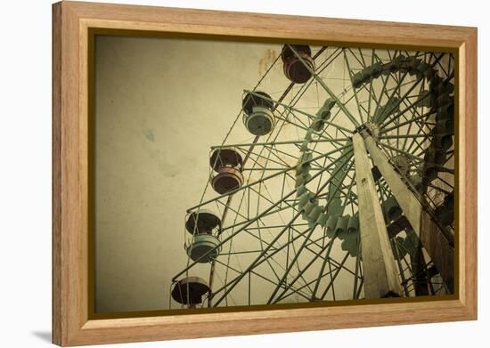 Ferris Wheel-Kuzma-Framed Premier Image Canvas