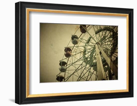 Ferris Wheel-Kuzma-Framed Photographic Print
