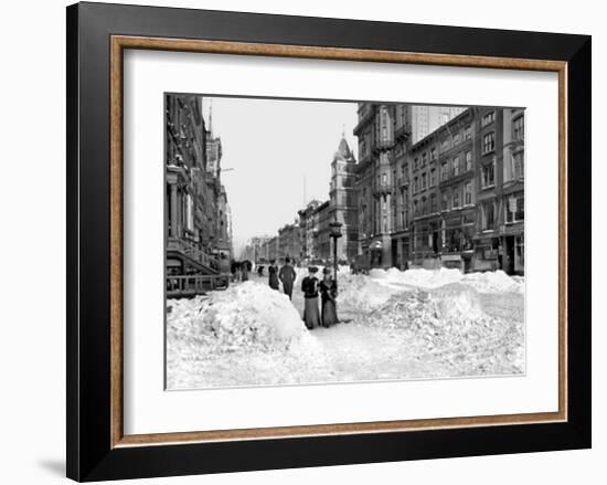 Fifth Avenue, c.1905-null-Framed Art Print