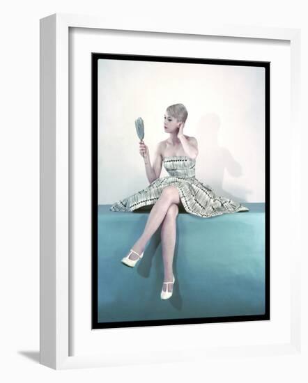 Fifties Woman and Mirror-null-Framed Photographic Print