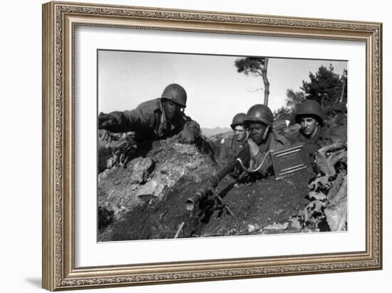 Fighting North of the Chongchon River During the U.S. Advance Above the 38th Parallel-null-Framed Photo