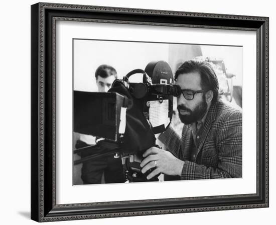 FINIAN'S RAINBOW, 1968 directed by FRANCIS FORD COPPOLA On the set, Francis Ford Coppola behind the-null-Framed Photo