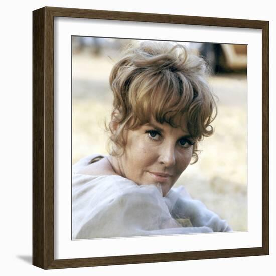 FINIAN'S RAINBOW, 1968 directed by FRANCIS FORD COPPOLA Petula Clark (photo)-null-Framed Photo